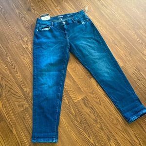 DL 1961 women’s jeans size 30 Riley boyfriend straight